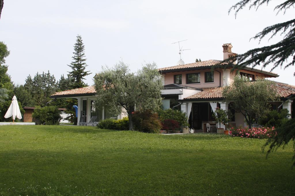 Apartament Le Margherite Manerba del Garda Zewnętrze zdjęcie